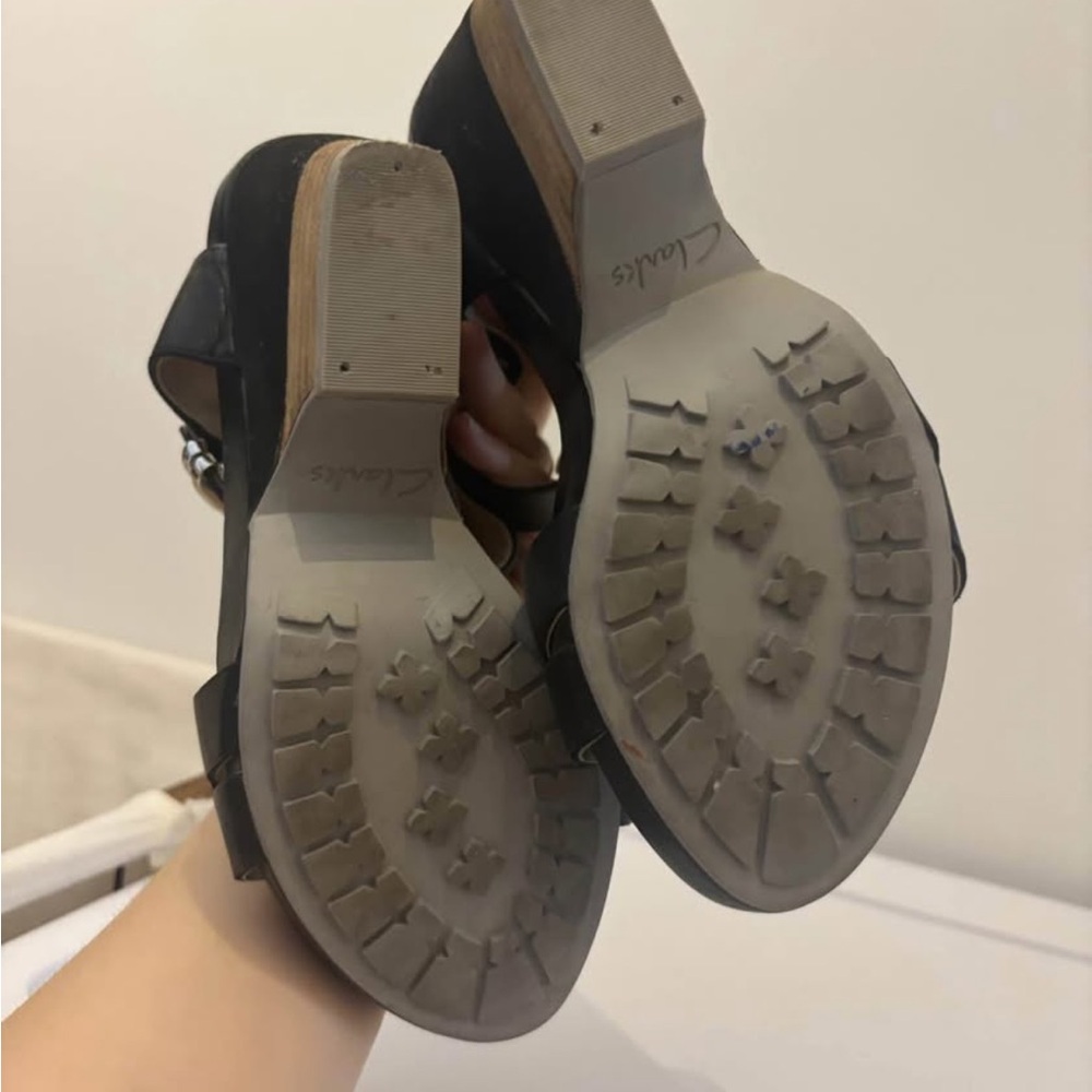 Clarks Sandals - Picture 3 of 5